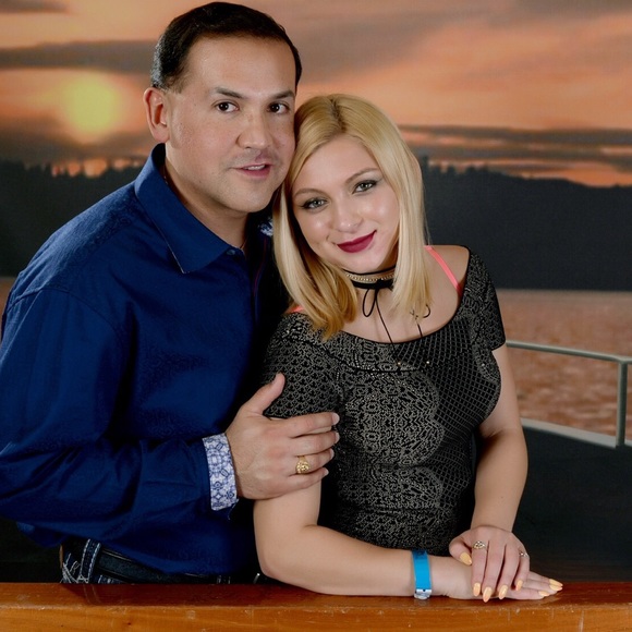 Meet your Posher, Kelsey - Picture 2 of 2